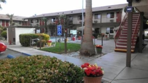 Lancaster Inn Esterno foto